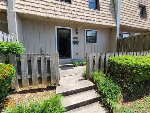 6422 Stone Way, Morrow, GA 30260 photo 1