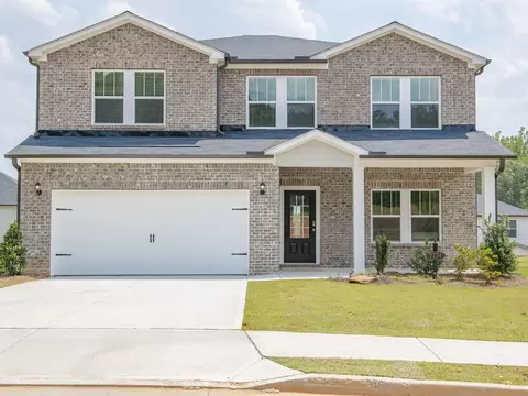 7774 Richmond Trl, Fairburn, GA 30213
