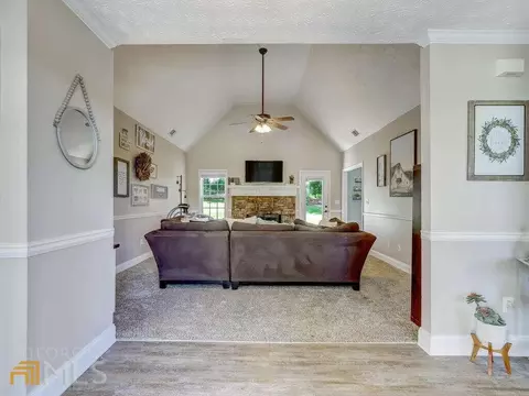 523 Saddle Ridge Dr, Bethlehem, GA 30620 photo 4