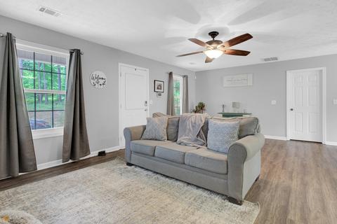 189 Robin Hood Rd, Covington, GA 30014 photo 8