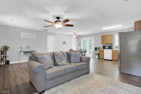 189 Robin Hood Rd, Covington, GA 30014 photo 7