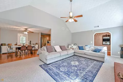 465 Ram Dr, Covington, GA 30014 photo 4
