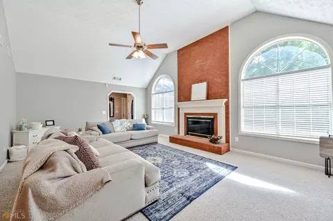 465 Ram Dr, Covington, GA 30014 photo 2