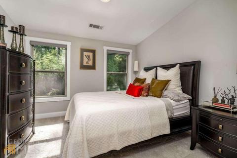 2540 Gatebury Cir, Chamblee, GA 30341 photo 28