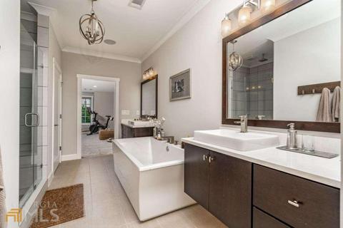 2540 Gatebury Cir, Chamblee, GA 30341 photo 26