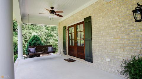 100 Dobbs St, Calhoun, GA 30701 photo 3