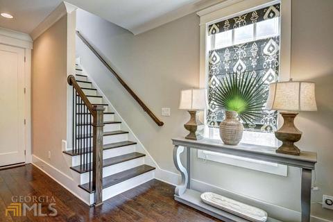 2431 Gatebury Cir, Chamblee, GA 30341 photo 3