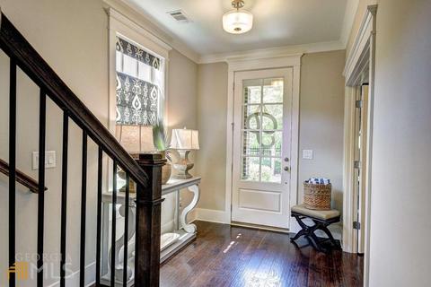 2431 Gatebury Cir, Chamblee, GA 30341 photo 4