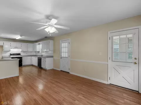 104 Twilight Ct, Jackson, GA 30233 photo 11