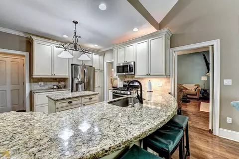 483 Oakleaf Trl, Suwanee, GA 30024 photo 18