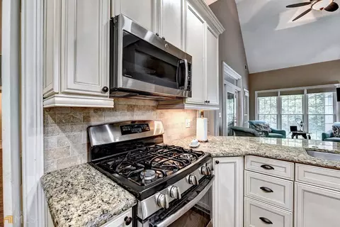 483 Oakleaf Trl, Suwanee, GA 30024 photo 38