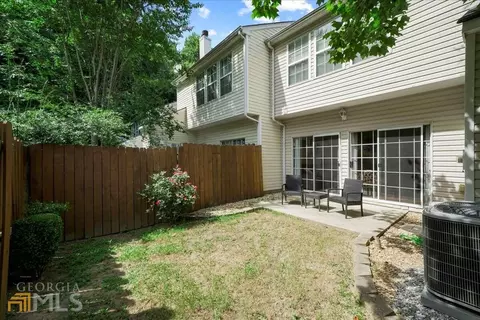 3608 Berkeley Ct, Duluth, GA 30096 photo 2