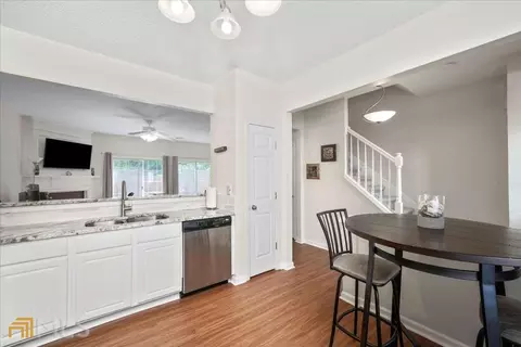 3608 Berkeley Ct, Duluth, GA 30096 photo 5