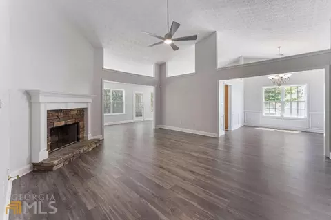 35 Carmody Cir, Covington, GA 30016 photo 12