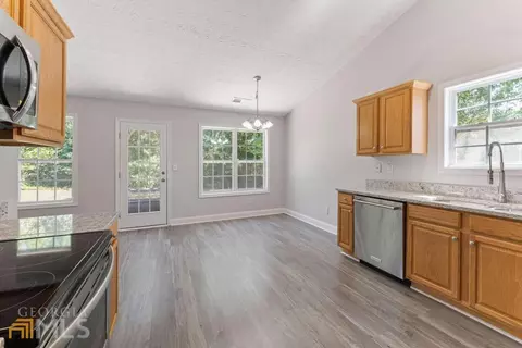 35 Carmody Cir, Covington, GA 30016 photo 9