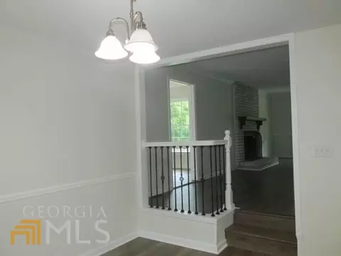 236 E Valley Rd NE, Rydal, GA 30171 photo 9