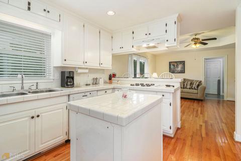 132 Lake Hampton Dr, Hampton, GA 30228 photo 10