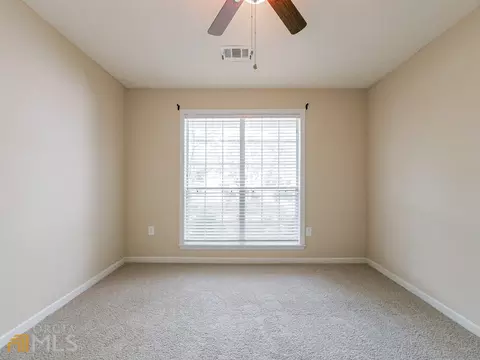 90 Summer Walk Ct, Covington, GA 30016 photo 17