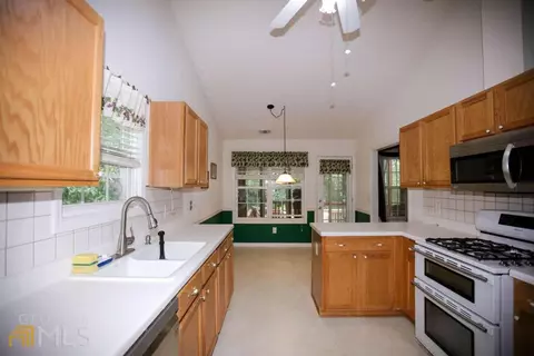3931 Celtic Ct, Gainesville, GA 30507 photo 11