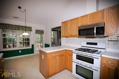 3931 Celtic Ct, Gainesville, GA 30507 photo 12