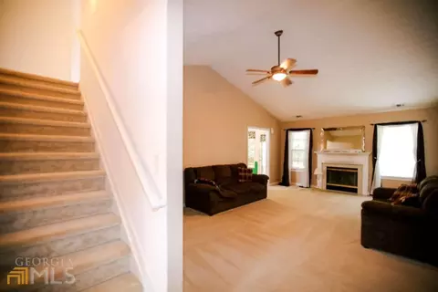 3931 Celtic Ct, Gainesville, GA 30507 photo 6