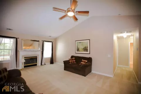 3931 Celtic Ct, Gainesville, GA 30507 photo 4