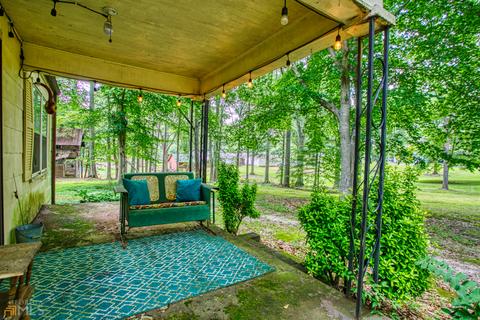 303 E Johnson St, Temple, GA 30179 photo 3