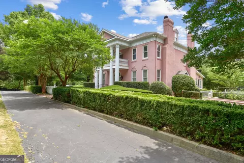 1561 Hester Town Rd, Madison, GA 30650