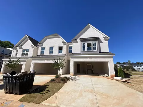 968 Buffalo Cir, Lawrenceville, GA 30046