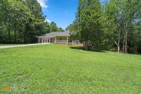 8 Heather Cir, Cave Spring, GA 30124 photo 2