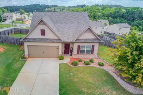 1045 Sutherland Dr, Winder, GA 30680 photo 1