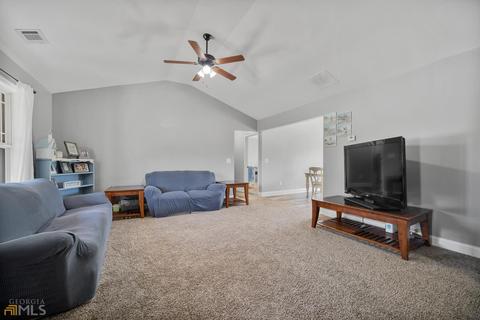 175 Needleleaf Ct, Barnesville, GA 30204 photo 4