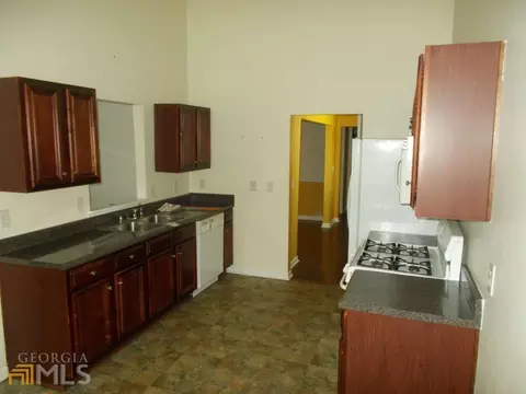 11614 Sarah Loop, Hampton, GA 30228 photo 4