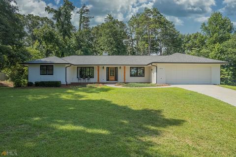 264 Beaver Brook Dr, Toccoa, GA 30577 photo 1