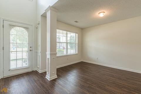 404 Othello Dr, Hampton, GA 30228 photo 6