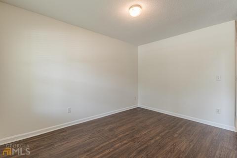 404 Othello Dr, Hampton, GA 30228 photo 8