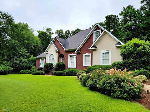 106 Cloisters Dr, Lagrange, GA 30241 photo 3