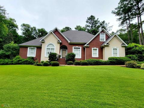 106 Cloisters Dr, Lagrange, GA 30241 photo 1