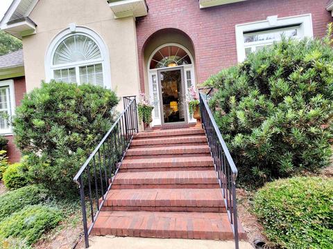 106 Cloisters Dr, Lagrange, GA 30241 photo 9