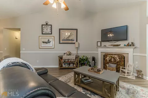 2714 Evanston Ct, Dacula, GA 30019 photo 9