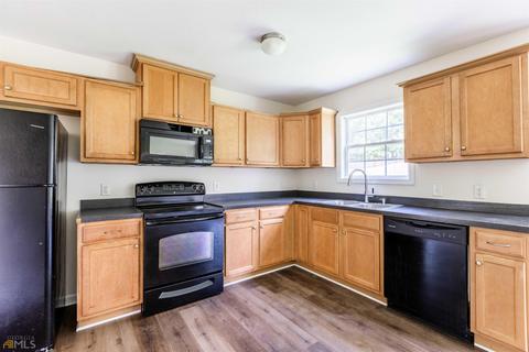 1025 Bluecoat Cir, Hampton, GA 30228 photo 17
