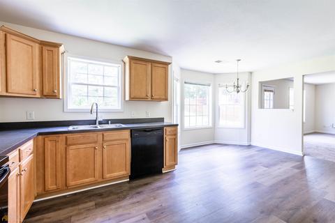 1025 Bluecoat Cir, Hampton, GA 30228 photo 3