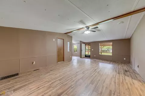 2859 Outer Cir, Gainesville, GA 30507 photo 11