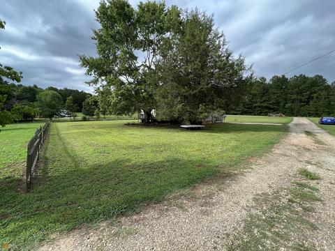 2110 Apple Valley Rd, Commerce, GA 30529 photo 3