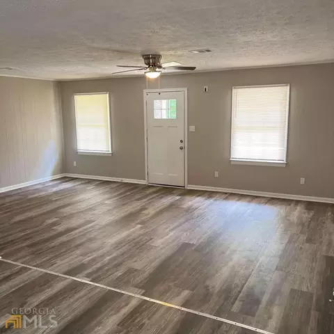 35 Moss Rd, Covington, GA 30016 photo 4