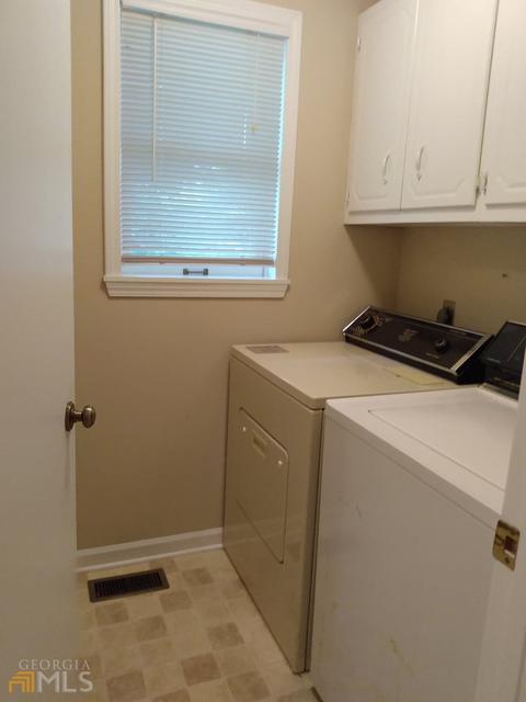 355 Saddleback Cir, Dillard, GA 30537 photo 13
