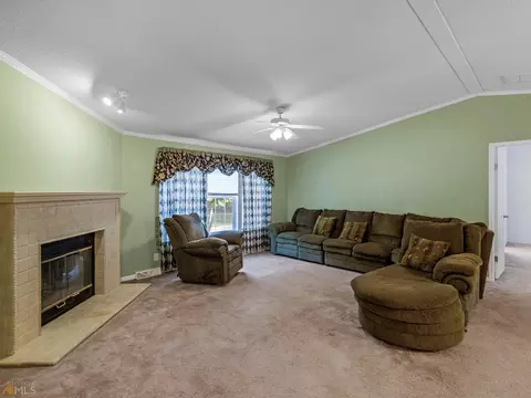 170 Glen Echo Dr, Jackson, GA 30233 photo 13