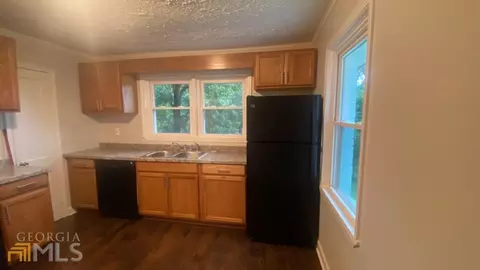1180 Morningside Dr, Covington, GA 30016 photo 9