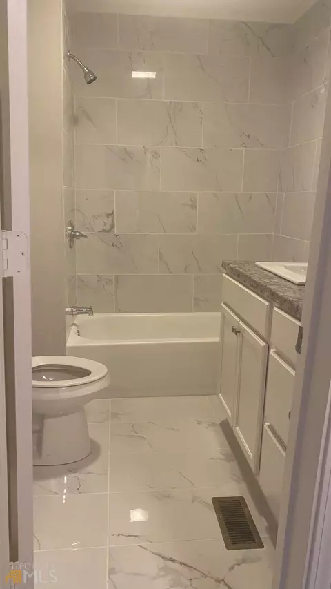 1180 Morningside Dr, Covington, GA 30016 photo 8