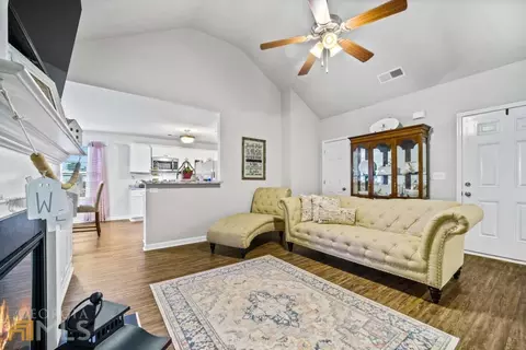 404 Heath Dr, Thomaston, GA 30286 photo 4